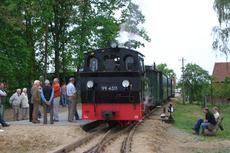 99 4511 an der Endstation in Lindenberg