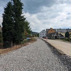 Planumsbereich der künftigen Einfahrweiche aus Richtung Steinbach.