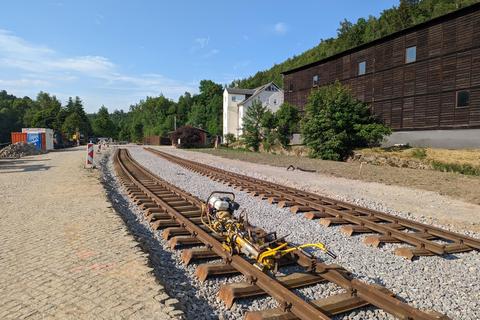 Langsam wird die Länge der Gleise erahnbar.