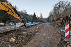 Der Tiefbau in der nördlichen Bahnhofsausfahrt nimmt Gestalt an.